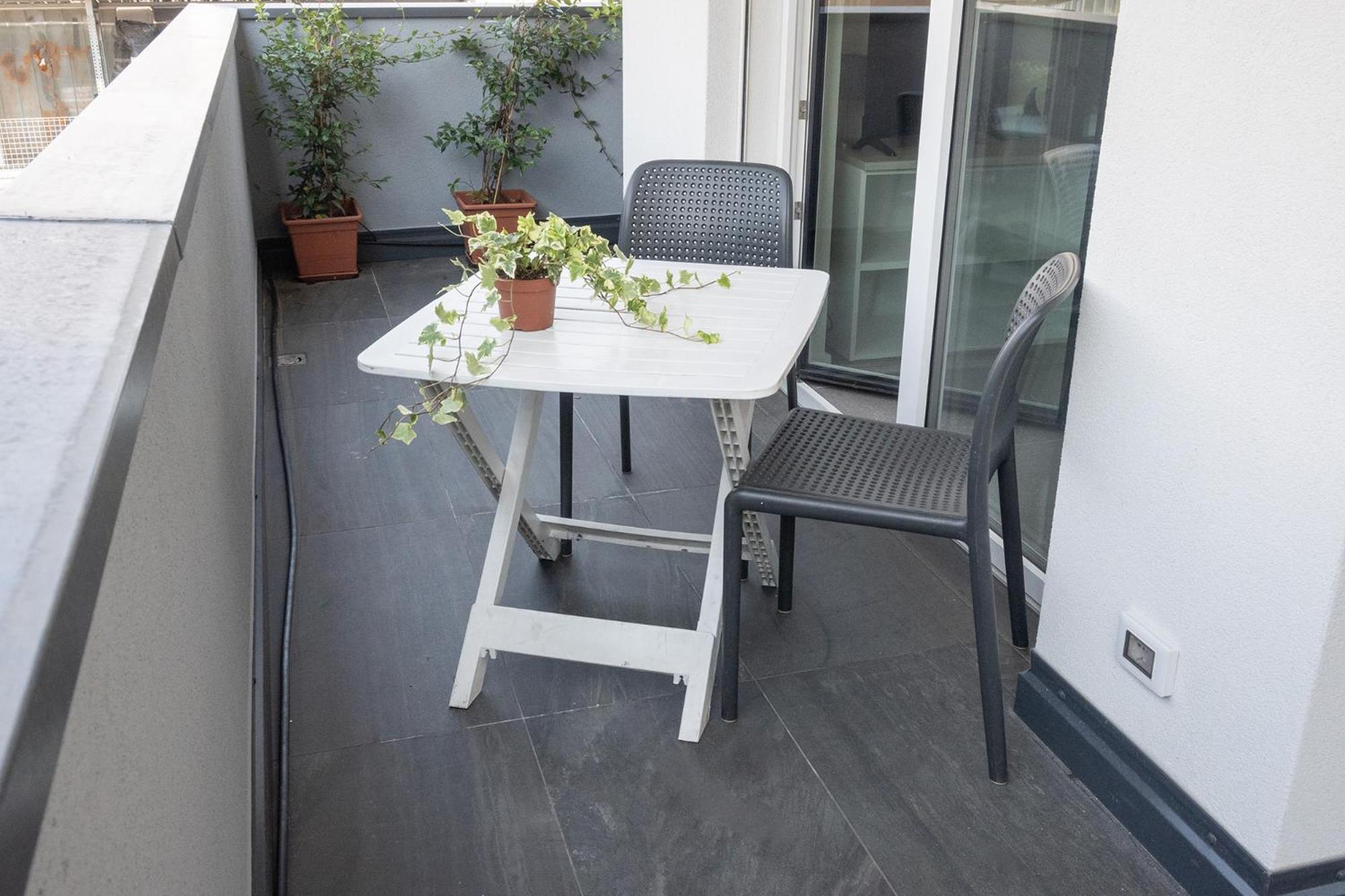 Civetta Blu, Blue Owl Apartment